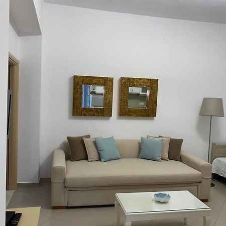 Lr Apartments Saranda Extérieur photo