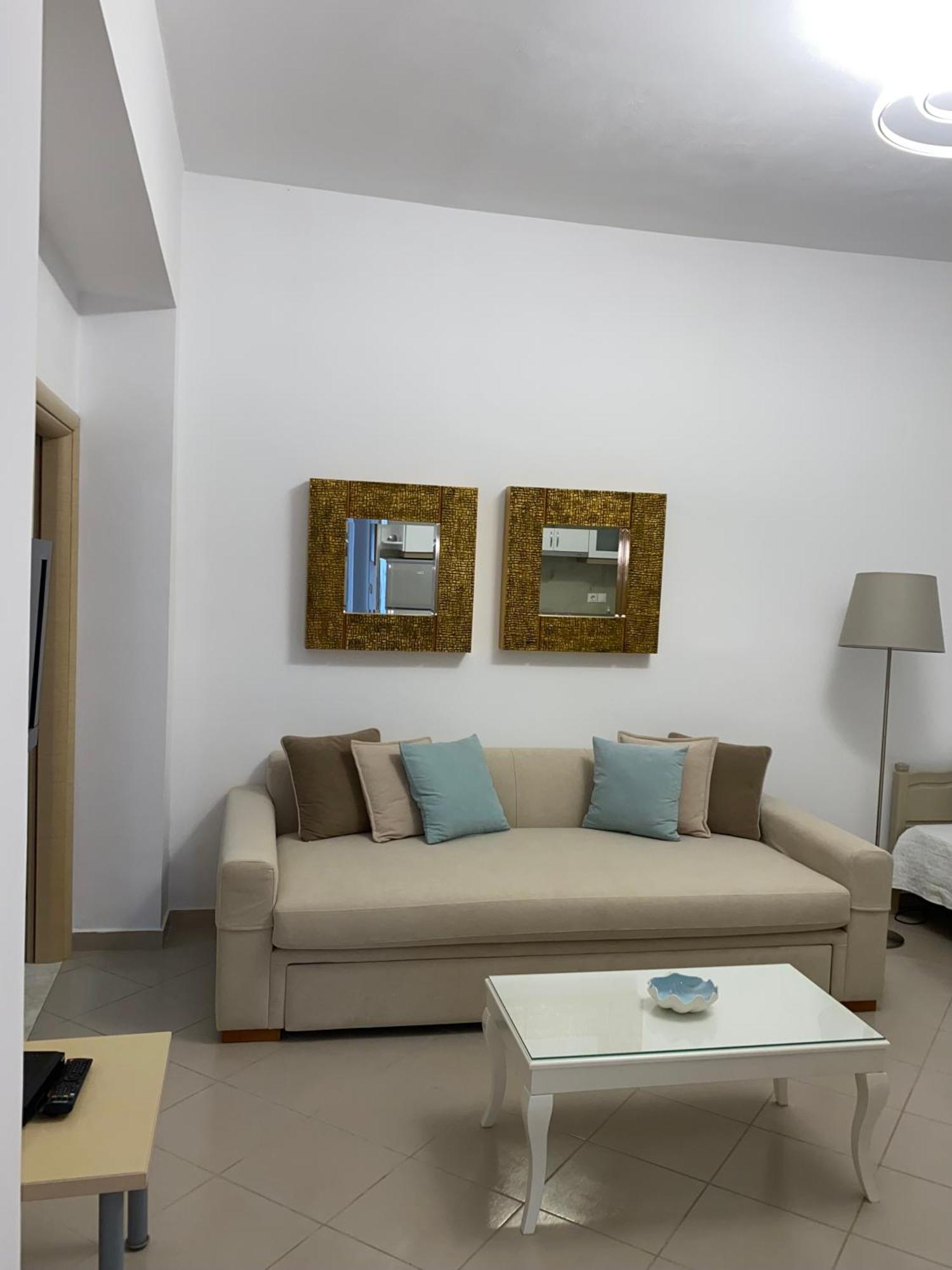 Lr Apartments Saranda Extérieur photo