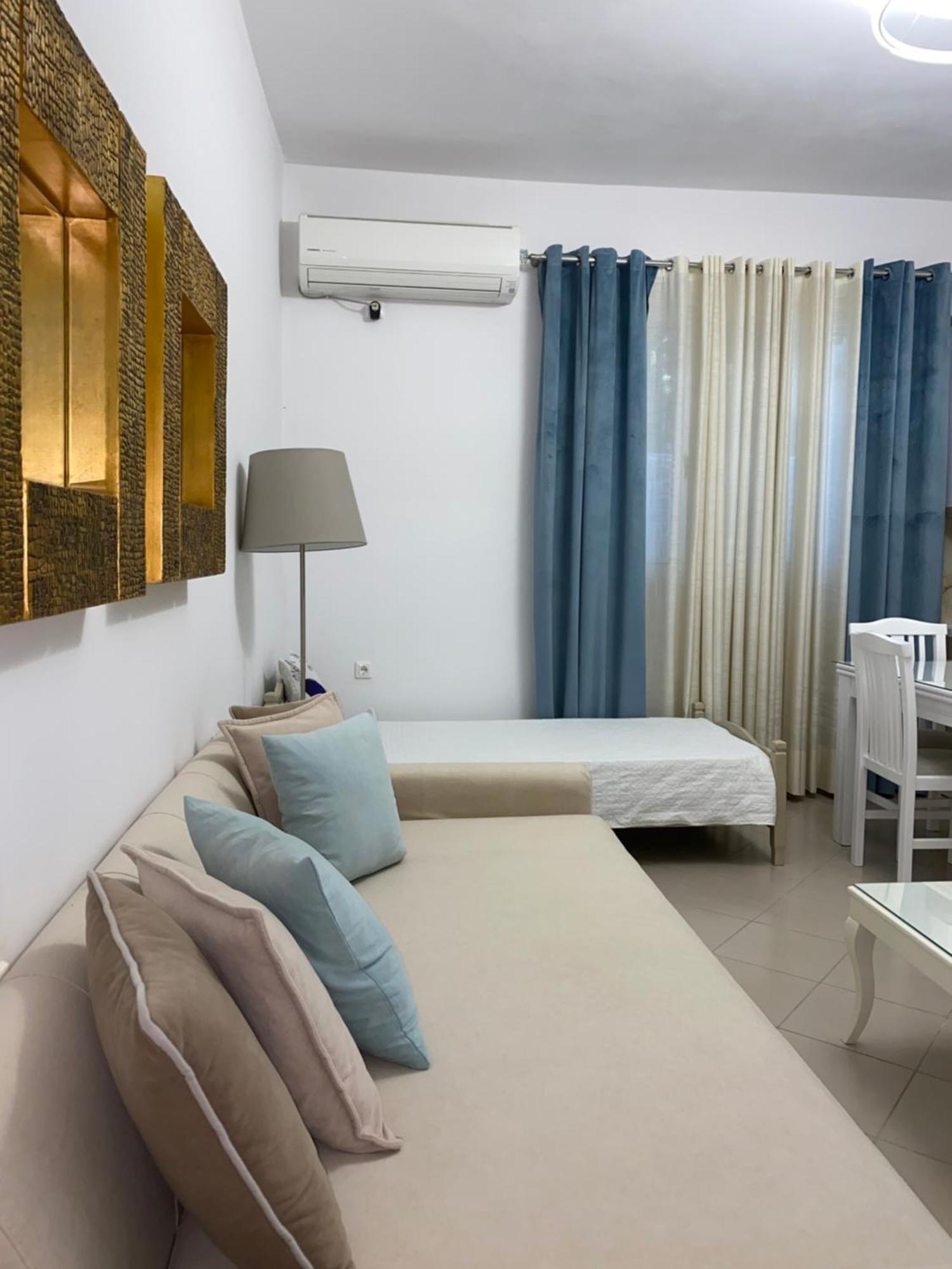 Lr Apartments Saranda Extérieur photo